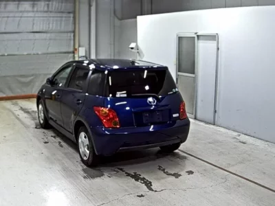 Toyota IST