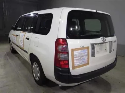 Toyota SUCCEED