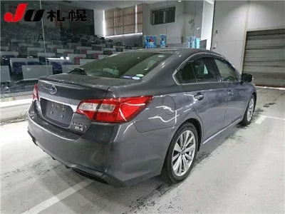 Subaru LEGACY B4