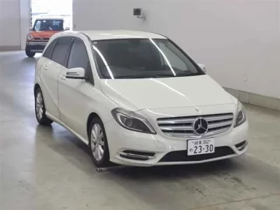 Mercedes-Benz B CLASS