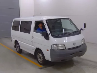Nissan VANETTE VAN