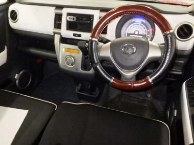 Mazda FLAIR