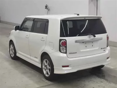 Toyota COROLLA RUMION