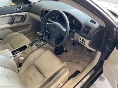 Subaru LEGACY B4