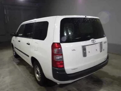 Toyota SUCCEED