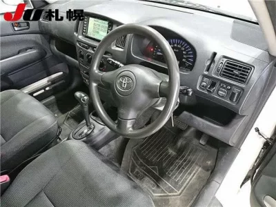 Toyota SUCCEED