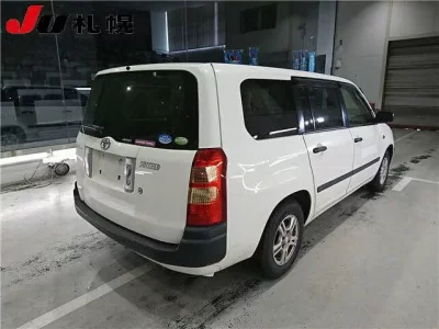 Toyota SUCCEED