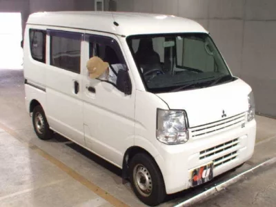 Mitsubishi MINICAB VAN