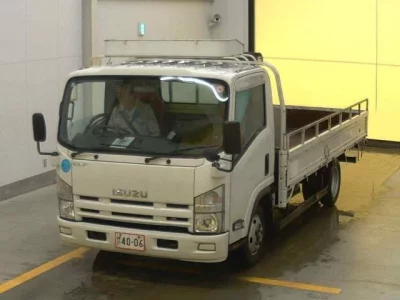 Isuzu ELF