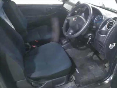 Nissan KIX