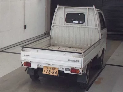 Mitsubishi MINICAB TRUCK