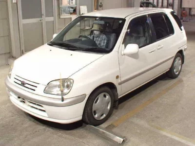 Toyota RAUM