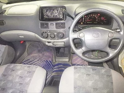 Toyota RAUM
