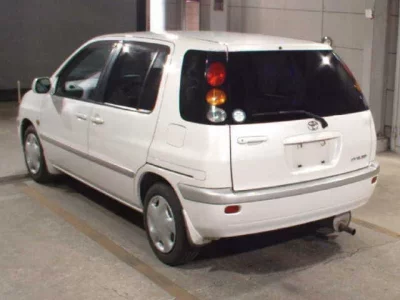 Toyota RAUM