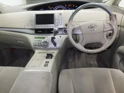 Toyota ESTIMA HYBRID