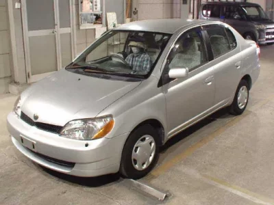 Toyota PLATZ