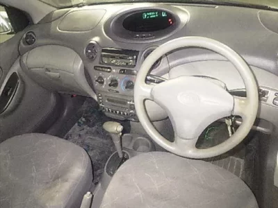 Toyota PLATZ