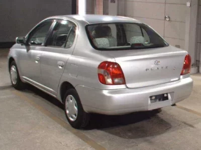 Toyota PLATZ