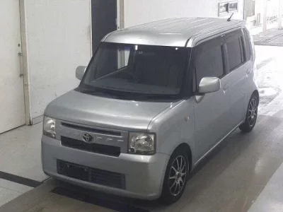 Toyota PIXIS SPACE