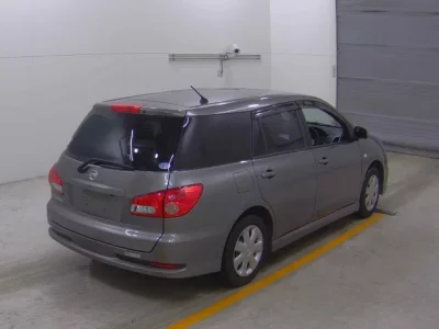 Nissan WINGROAD