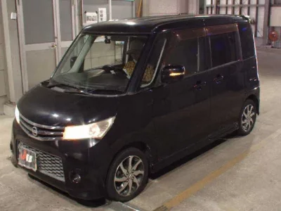 Nissan ROOX