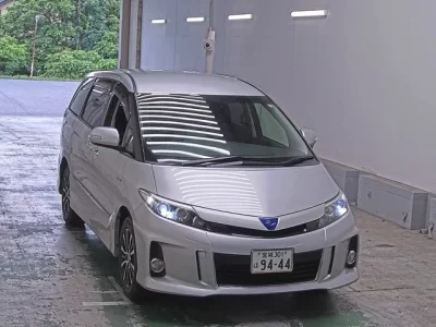 Toyota ESTIMA HYBRID