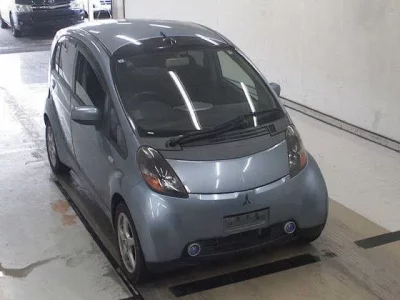 Mitsubishi I