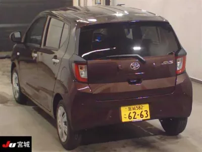 Daihatsu MIRA E S