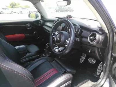 BMW MINI