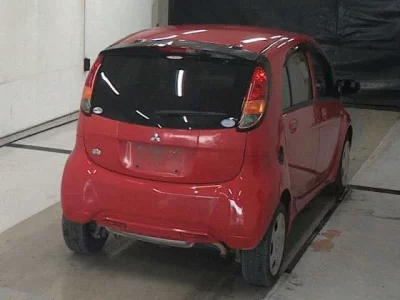 Mitsubishi I