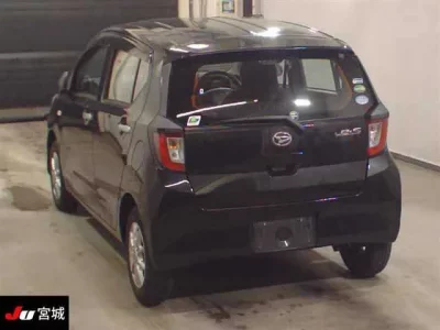 Daihatsu MIRA E S