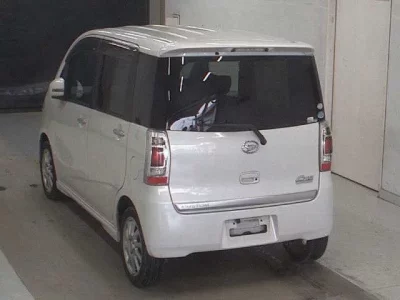 Daihatsu TANTO EXE