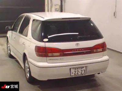 Toyota VISTA ARDEO