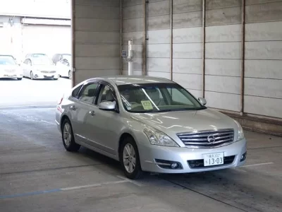 Nissan TEANA