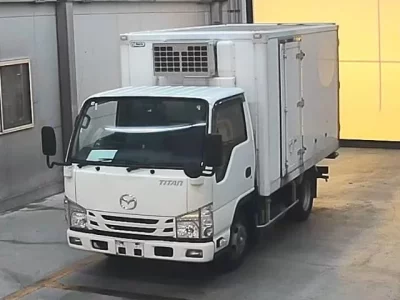 Mazda TITAN