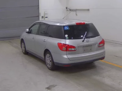 Nissan WINGROAD