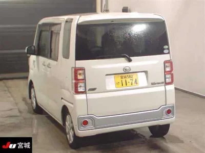 Daihatsu WAKE