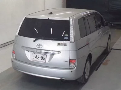Toyota ISIS