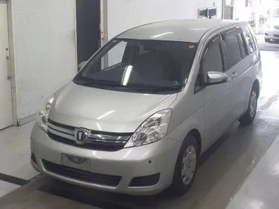 Toyota ISIS