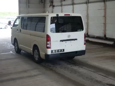 Toyota REGIUS ACE VAN