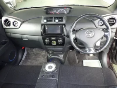 Toyota BB