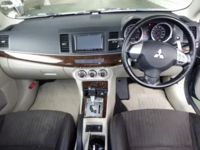 Mitsubishi GALANT FORTIS