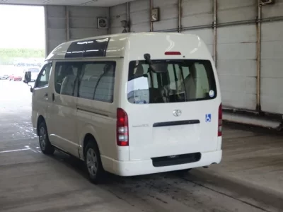 Toyota REGIUS ACE VAN