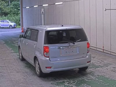 Toyota COROLLA RUMION