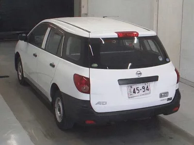 Nissan AD