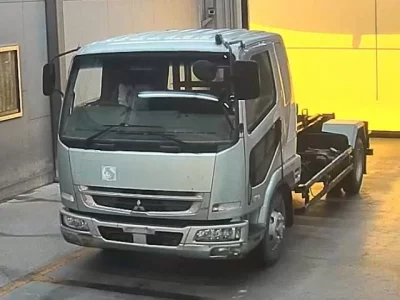 Mitsubishi FUSO FIGHTER