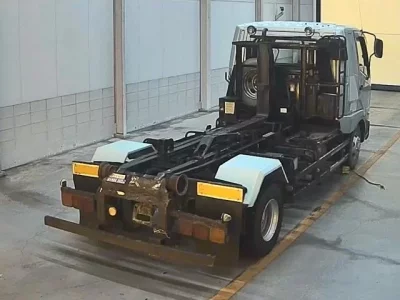 Mitsubishi FUSO FIGHTER