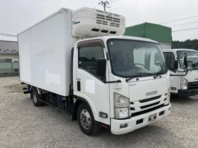 Isuzu ELF