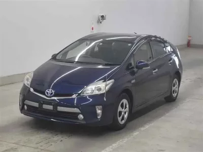 Toyota PRIUS PHV