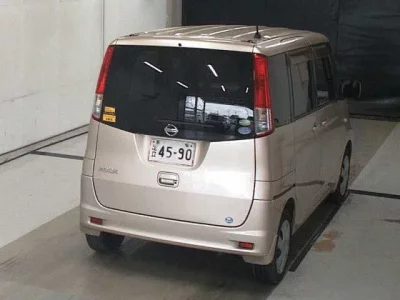 Nissan ROOX